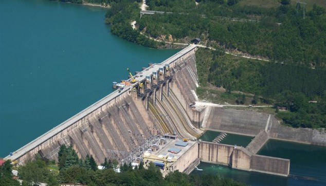 Energjia e varur nga reshjet: Prodhimi u ul ndjeshem, importet u rriten me 64 per qind